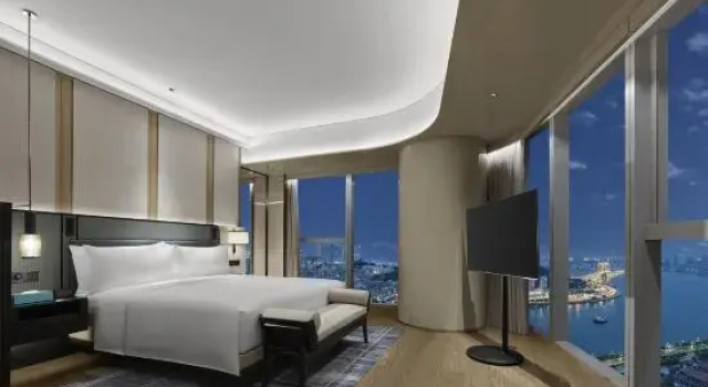 Люкс с видом на море Hilton Zhuhai