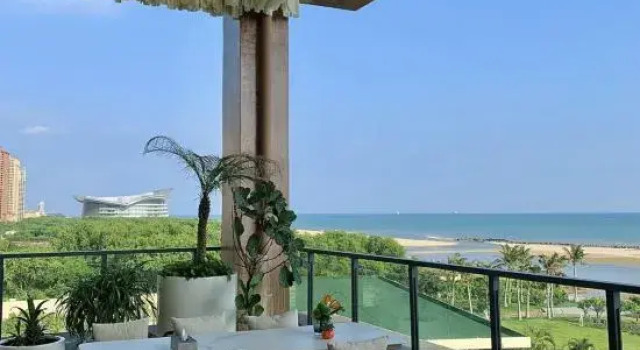BEIHAI North Sea Heart · Zome Air View 270 ° Super View Sea View Beach Service Apartment, Rezerwuj Apartament Yinhai Beihai
