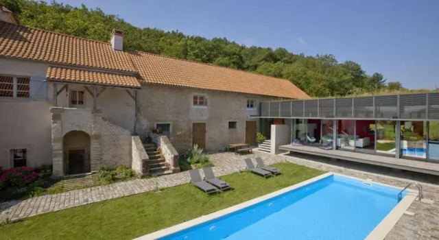 La Ferme de Marjolet, Boek Hotel Monthelie Franche-Comte