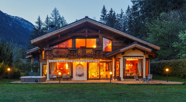 Chalet Hinansho, Забронировать Шале Виллы Овернь-Рона-Альпы, Вилла