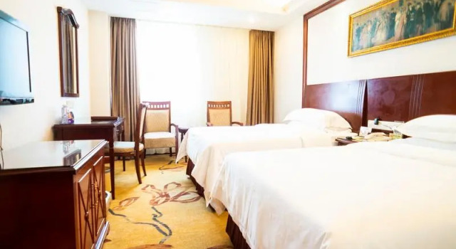 Двухместный номер Deluxe Vienna Hotel Guangzhou Baiyun Street Yunbao