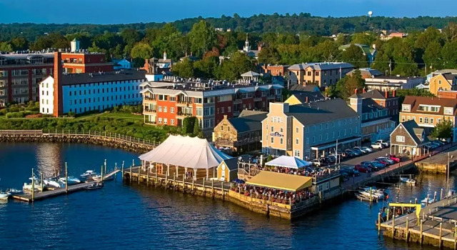 Номер Superior Bristol Harbor Inn