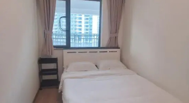 Семейный люкс Deluxe с 2 комнатами Yuhai Qiji Seaview Holiday Homestay (Beihai Branch)