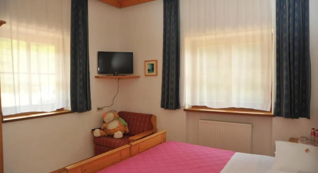 Двухместный номер Standard с видом на горы Albergo Garni Laura