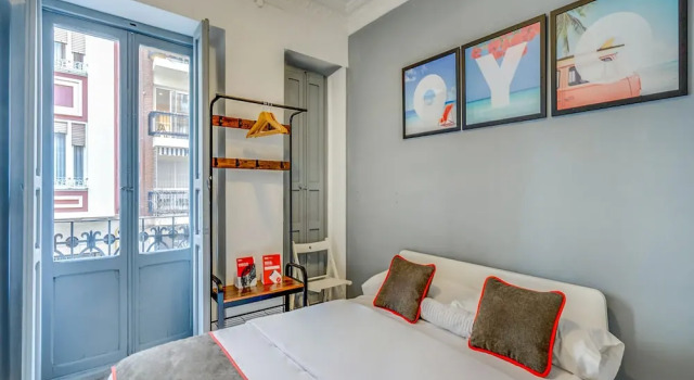 Двухместный номер Standard OYO Ruzafa Guesthouse