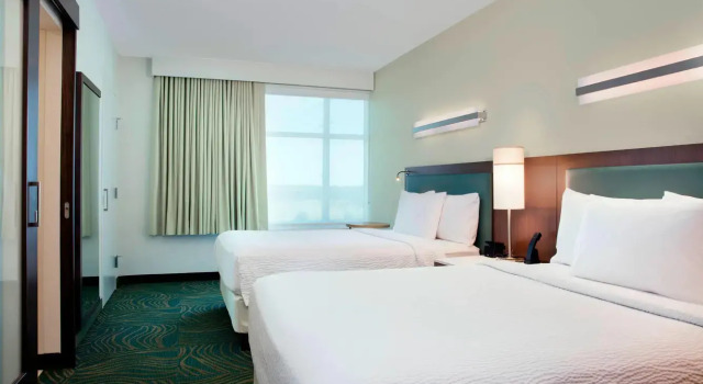 Люкс SpringHill Suites Orlando at FLAMINGO CROSSINGS® Town Center/Western Entrance