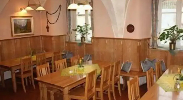 Schwarzacher Hof, Reservar Hotel Hotéis em Schwarzach com estacionamento, Estacionamento