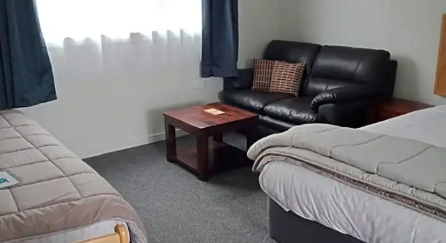 Студия Bayfield Motel and Apartment