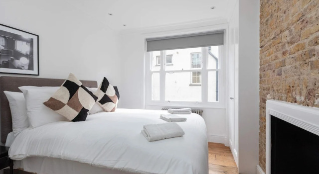 Stylish 2 Bedroom Apartment Near Oxford Street, Varaa Huoneisto Asunnot kohteessa Merseyside, Huoneisto