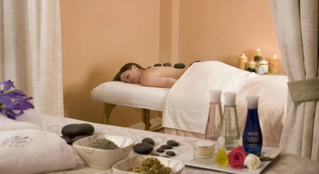 Lake Opechee Inn and Spa, Buchen Sie Resort Laconia 