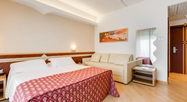 Номер Deluxe Hotel Europa Beach Village
