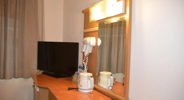 Номер Standard Harbor Plaza Hotel