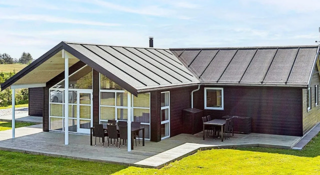 Luxurious Holiday Home in Løkken with Hot Tub & Sauna, Rezervovat Hotel Løkken 