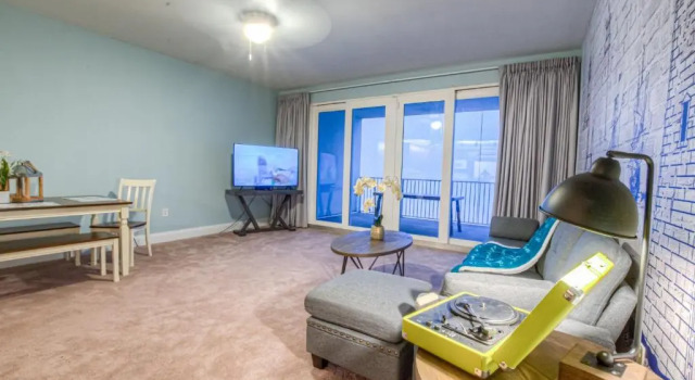 BEAUTIFUL 3 BD Laketown Wharf 1133- Best Amenities, Забронировать Отель Отели Панама-Сити с бассейном, рядом с Coconut Creek Family Fun Park, Бассейн