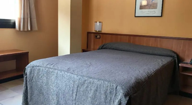 Номер Standard с балконом Hotel Refugi dels Isards