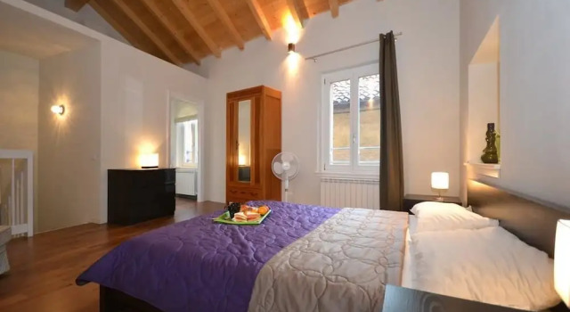 Rodrigo Lakeside Apartments
