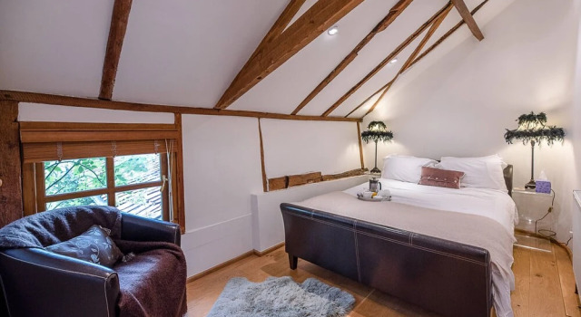The Hayloft, Clopton, Buchen Sie Ferienhaus Adastral Park England
