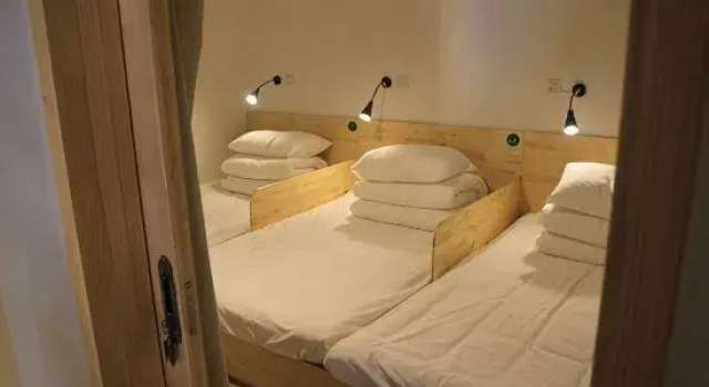 Двухместный номер Standard Beijing Pagoda Light International Youth Hostel