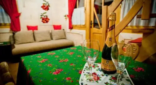Góralski Domek Hanusina Koncina, Book Hotel Hotels in Tatras with Parking, Parking