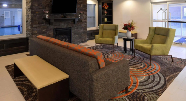 Lexington Inns and Suites Effingham, Забронировать Отель Эффингхем Иллинойс