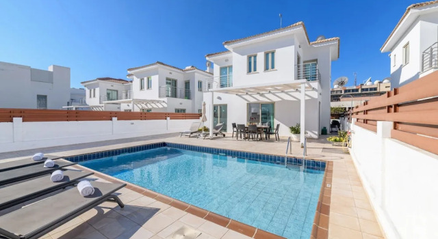 Вилла Sunrise Bay Villa #4