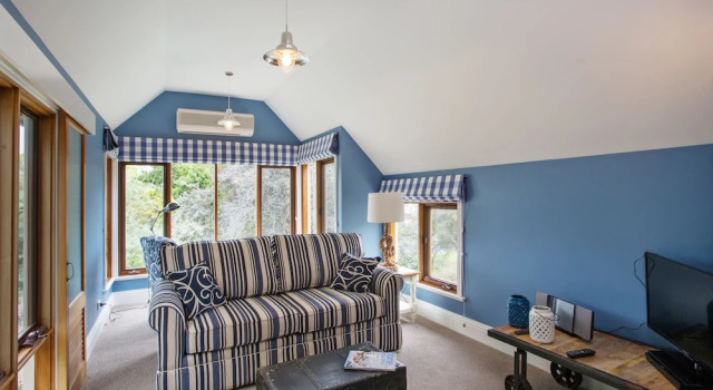 Люкс Luxury c 1 комнатой с частичным видом на море Oak Tree Lodge