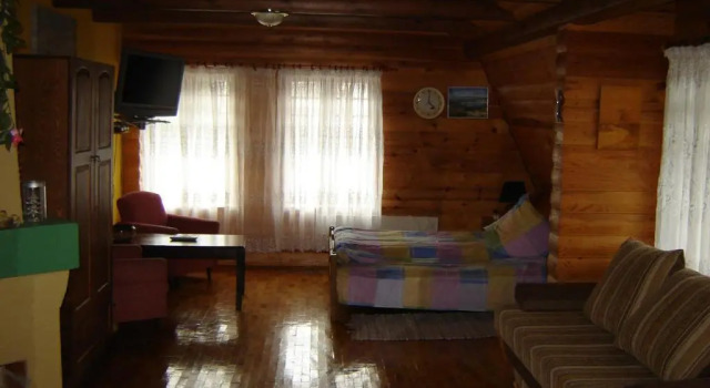 Четырёхместный номер Standard Viesu Nams Mežu 13