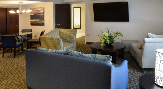 Двухместный люкс c 1 комнатой Holiday Inn Youngstown-South - Boardman by IHG