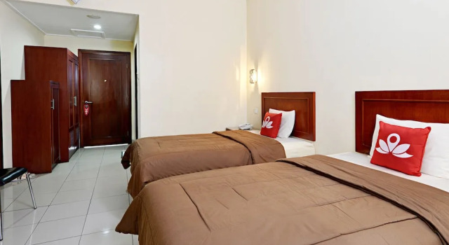 ZEN Rooms Cipayung KM 71