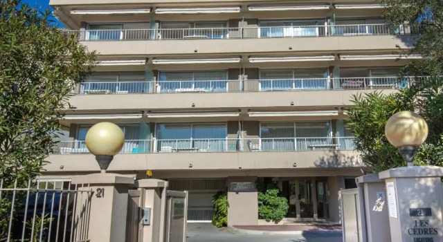 Appartement Saint-Raphaël, 1 pièce, 3 personnes - FR-1-466A-38, Book Apartment Saint-Raphaël Mimosa Road