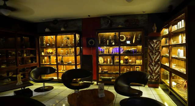Hotel Hibiscus, Buchen Sie Hotel SPA-Hotels in Kone, SPA