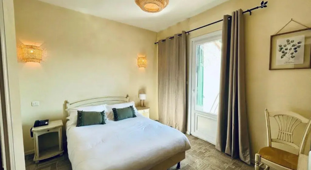 Двухместный номер Standard с балконом La Garoupe-Gardiole Boutique Hotel