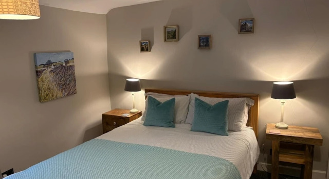 Charming Holiday Retreat in Derbyshire Countryside