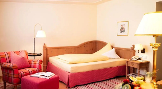 Номер Standard Romantik Hotel Krone