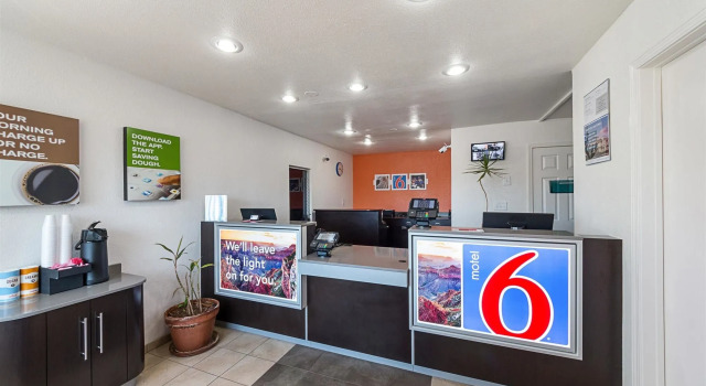 Motel 6-Mcallen, TX, Забронировать Мотель Мотели Макаллен, рядом с Кинотеатр Cine El Rey, Мотель