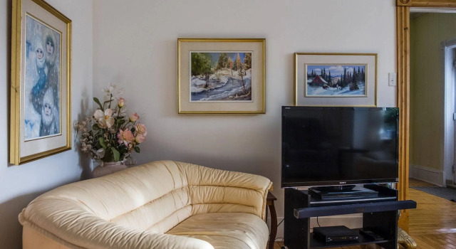 Gite des Lilas, Prenota Bed & breakfast Caplan Canada