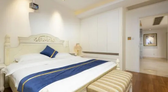 Люкс Premier Coconut Wind Island Family Vacation Apartment (Sanya Dadonghai Half Mountain Peninsula Branch)