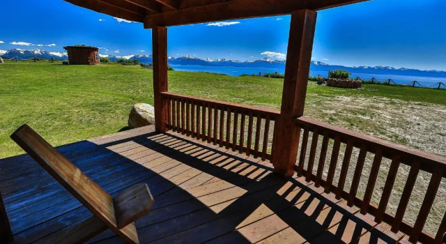 Коттедж с видом на море Kenai Peninsula Suites