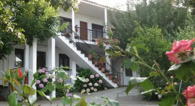 Panagiotis Apostoloudias Rooms, Prenota Hotel Therma Isola di Samotracia