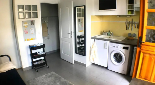 Студия Studio calme proche Paris avec terrasse privative