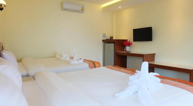 Четырёхместный номер Standard с видом на море Chokdee Resort