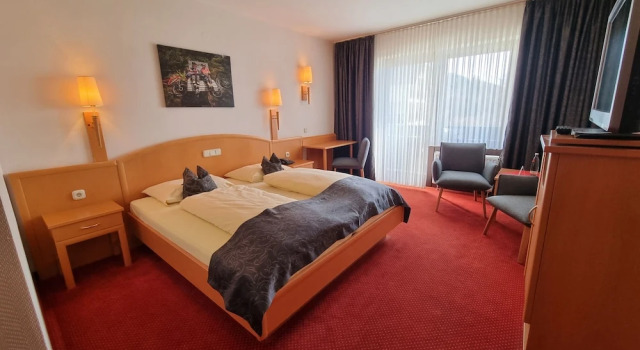 Двухместный номер Standard с видом на горы Sporthotel Zum Hohen Eimberg
