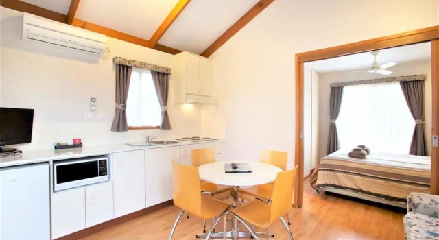 Двухместный номер Deluxe BIG4 Mornington Peninsula Holiday Park
