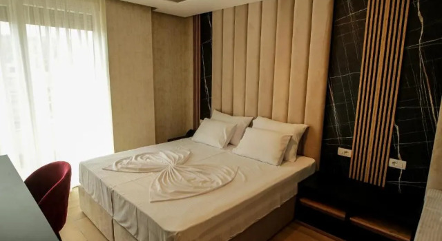 Люкс Hotel Rozafa BLU