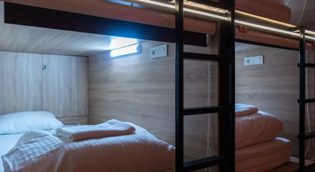 Кровать в общем номере (женский номер) Hostel Inbox