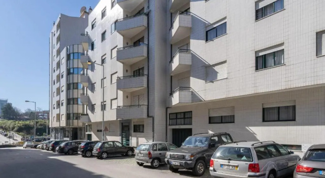 GuestReady - Modern 2BR Flat in Vila Nova de Gaia, Забронировать Отель Отели Порту 3 звезды, рядом с Каиш-де-Гайя, 3*