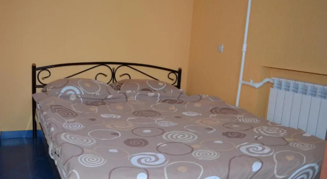Apartment Laboratorniy per. 26