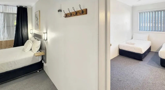 Четырёхместный семейный номер Standard Golden Sands Motor Inn
