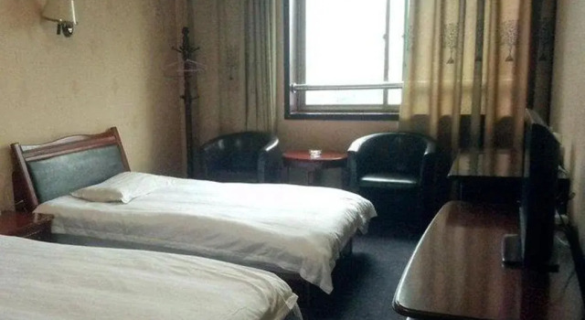 Shuangfeng Inn