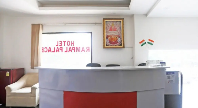 Rampal Palace by OYO Rooms